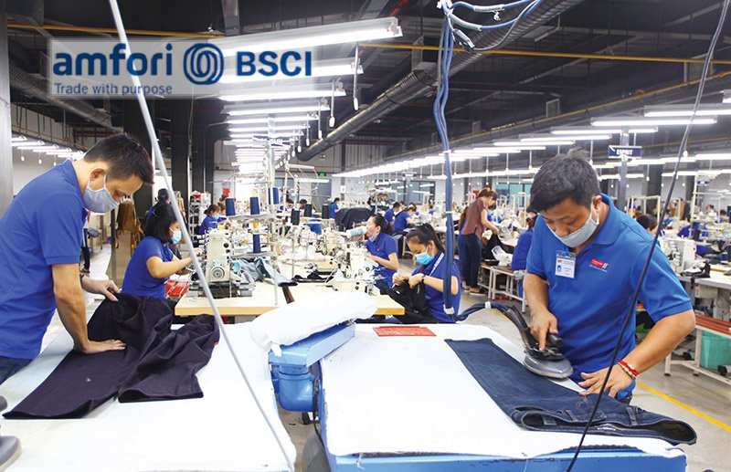 Small textile groups left behind as big brands take on recycling.jpg